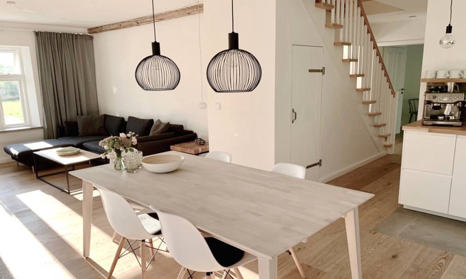 Suderdeich House | 100 m² House ∙ 3 bedrooms ∙ 7 guests