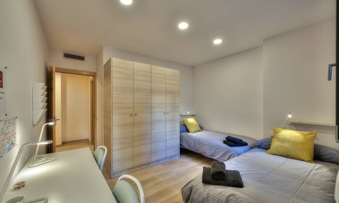 Sant Gervasi Other | 102 m² Shared room ∙ 1 bedroom ∙ 2 guests