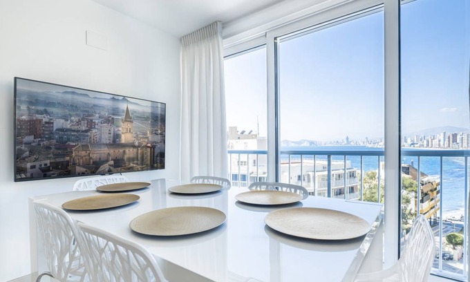 Benidorm Apartment | 107 m² Apartment ∙ 3 bedrooms ∙ 6 guests