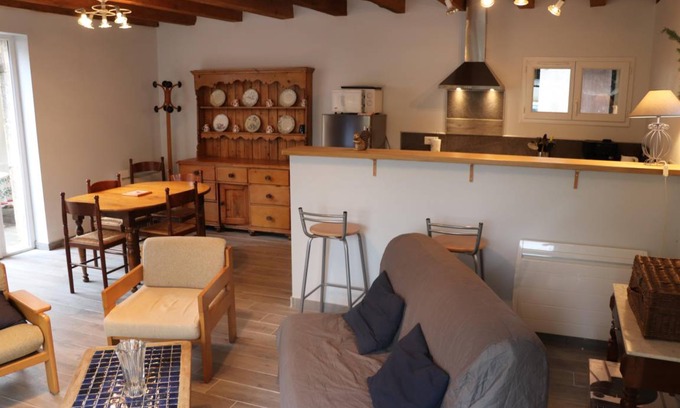 Nages House | 108 m² Gîte ∙ 3 bedrooms ∙ 6 guests
