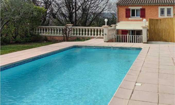Saint-Quentin-la-Poterie House | 110 m² House ∙ 3 bedrooms ∙ 6 guests