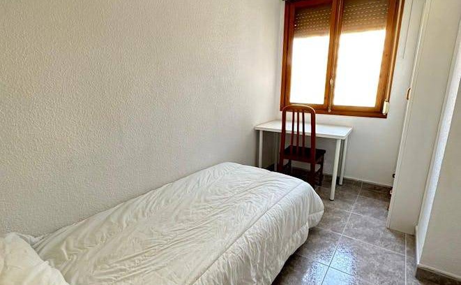 Alicante Resort | 110 m² Private room ∙ 1 bedroom ∙ 1 guest