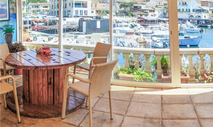 Sausset-les-Pins House | 120 m² House ∙ 3 bedrooms ∙ 8 guests