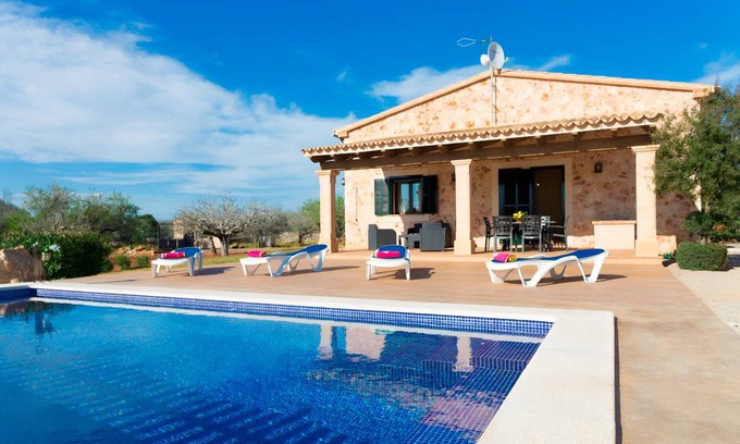 Majorca House | 120 m² House ∙ 2 bedrooms ∙ 4 guests
