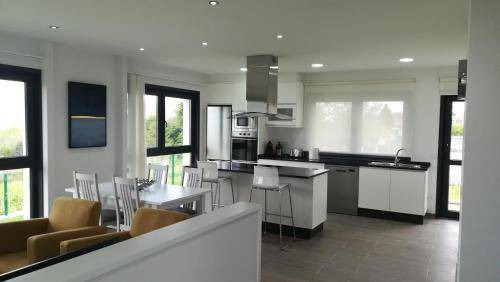 Noia House | 120 m² House ∙ 3 bedrooms ∙ 5 guests