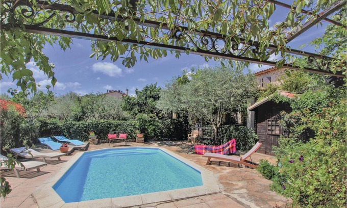 Vinezac House | 120 m² House ∙ 4 bedrooms ∙ 6 guests