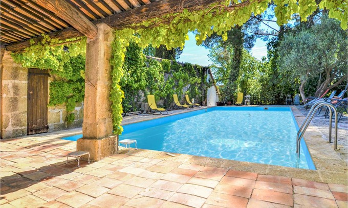 Sernhac House | 120 m² Maisonette ∙ 3 bedrooms ∙ 8 guests