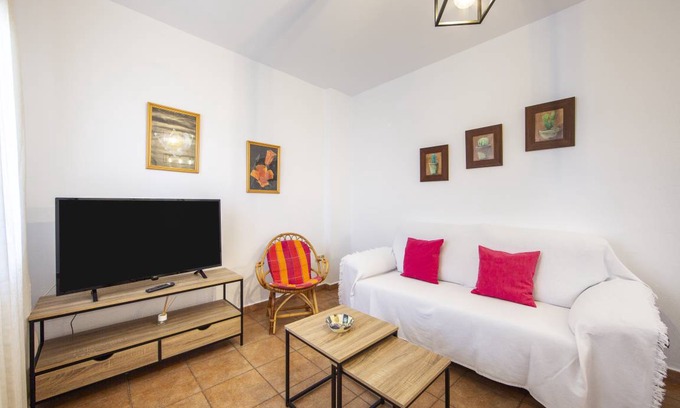 El Pozo de los Frailes House | 122 m² House ∙ 2 bedrooms ∙ 4 guests