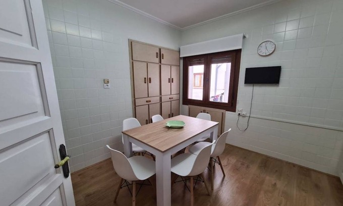 Gijon-Este Apartment | 124 m² Apartment ∙ 3 bedrooms ∙ 6 guests