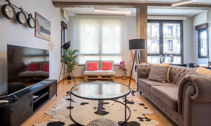 Gros Apartment | 126 m² Apartment ∙ 3 bedrooms ∙ 6 guests