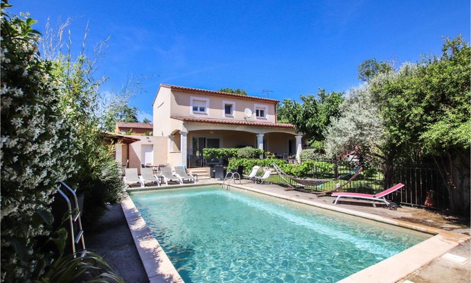Font d'Irac House | 128 m² House ∙ 3 bedrooms ∙ 6 guests