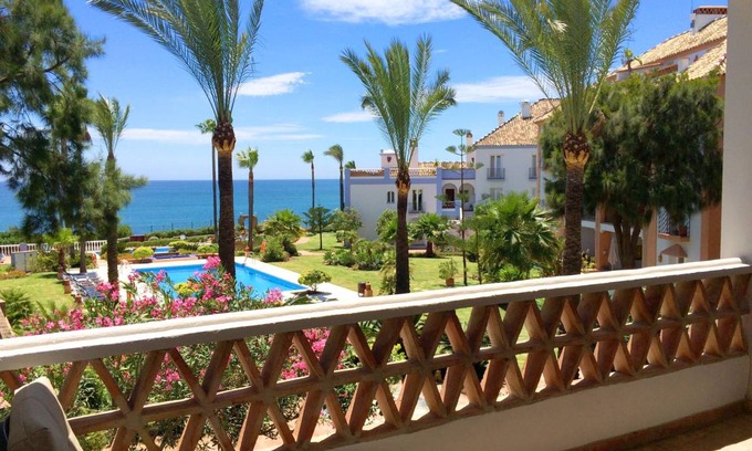 Bahia de Casares Apartment | 150 m² Apartment ∙ 2 bedrooms ∙ 5 guests