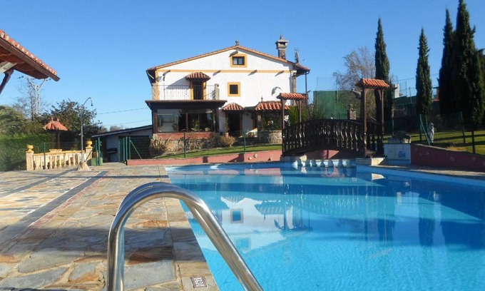Parbayon House | 150 m² House ∙ 4 bedrooms ∙ 8 guests