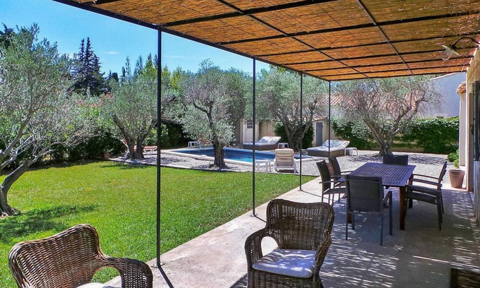 Paradou House | 160 m² House ∙ 3 bedrooms ∙ 6 guests