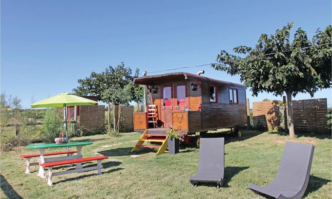 Beauvoisin Other | 18 m² Camping ∙ 2 guests