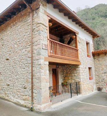 Carrena House | 180 m² House ∙ 3 bedrooms ∙ 6 guests