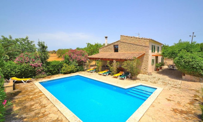 Lloret de Vistalegre House | 185 m² House ∙ 3 bedrooms ∙ 6 guests