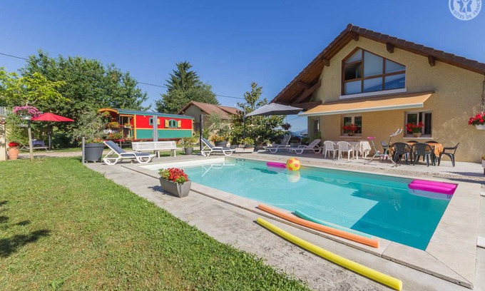 Saint-Genix-sur-Guiers House | 19 m² Gîte ∙ 1 bedroom ∙ 2 guests