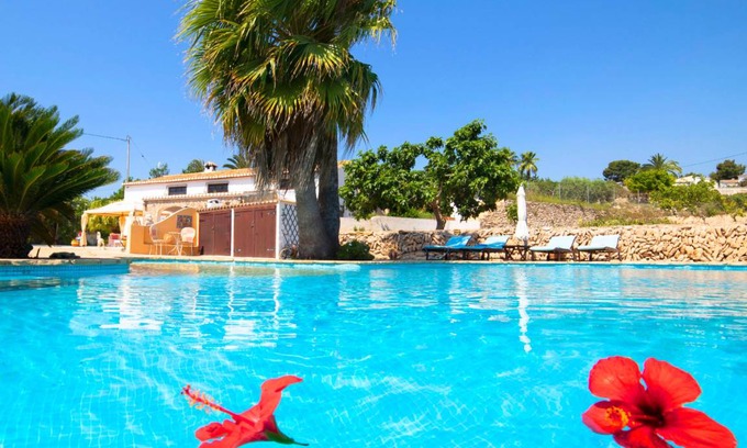 Fustera House | 194 m² House ∙ 1 bedroom ∙ 8 guests