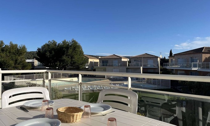 Gruissan Apartment | 2-Room Apt Pool A/C Parking - Gruissan