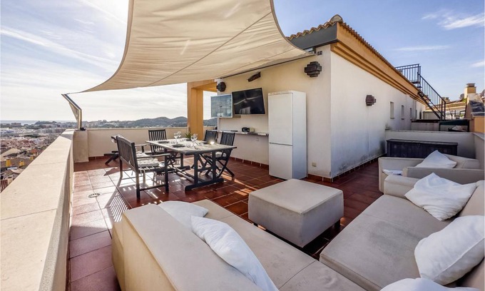 Las Lagunas Apartment | 200 m² Apartment ∙ 2 bedrooms ∙ 4 guests