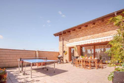 Mendigorria House | 200 m² House ∙ 4 bedrooms ∙ 12 guests