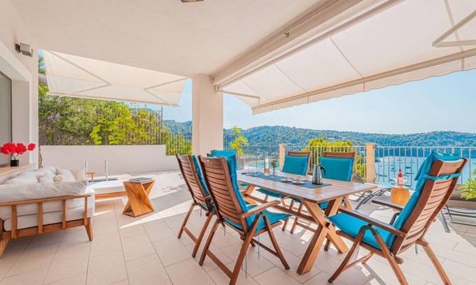 Puerto de Soller House | 200 m² House ∙ 3 bedrooms ∙ 6 guests