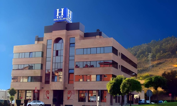 Villava Hotel | 22 m² Hotel ∙ 10 guests