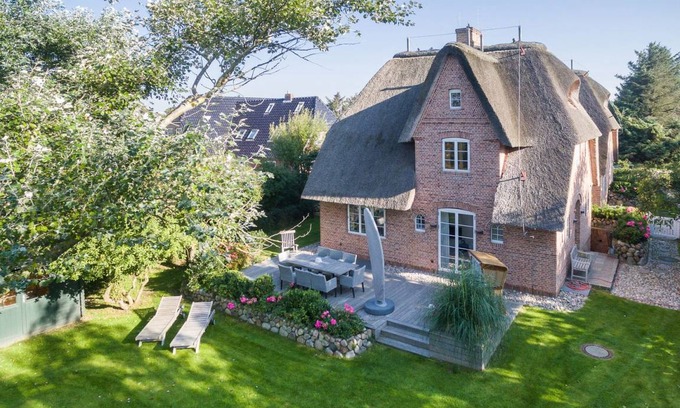 Wenningstedt-Braderup House | 222 m² House ∙ 4 bedrooms ∙ 8 guests