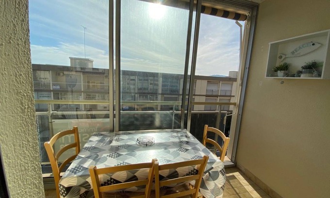 Balaruc-les-Bains Apartment | 26 m² Studio flat ∙ 1 bedroom ∙ 4 guests