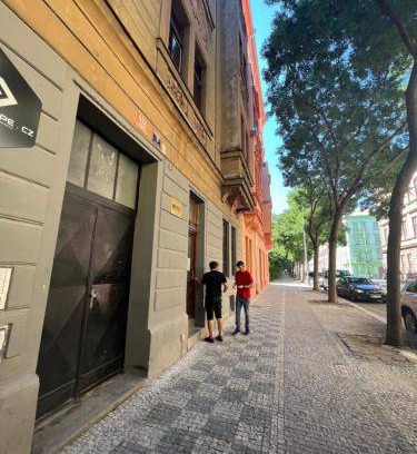Karlin Hostel | 28 m² Hostel ∙ 1 guest
