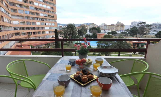 Santa Margarida Apartment | 28 m² Studio flat ∙ 1 bedroom ∙ 4 guests