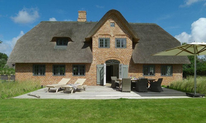 Archsum House | 310 m² House ∙ 5 bedrooms ∙ 6 guests