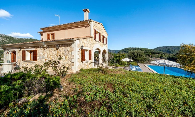 Campanet House | 350 m² Finca ∙ 5 bedrooms ∙ 10 guests