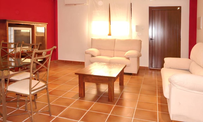 Villamiel House | 357 m² House ∙ 6 bedrooms ∙ 19 guests