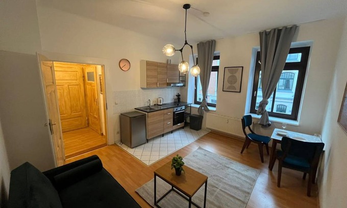 Leutzsch Apartment | 36 m² Apartment ∙ 1 bedroom ∙ 2 guests