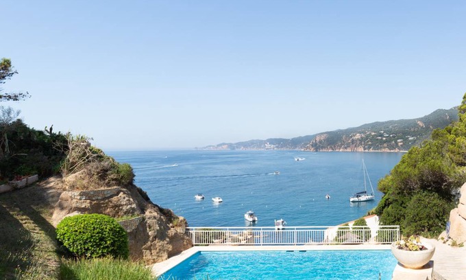 Sant Feliu de Guixols Apartment | 37 m² Apartment ∙ 2 bedrooms ∙ 4 guests