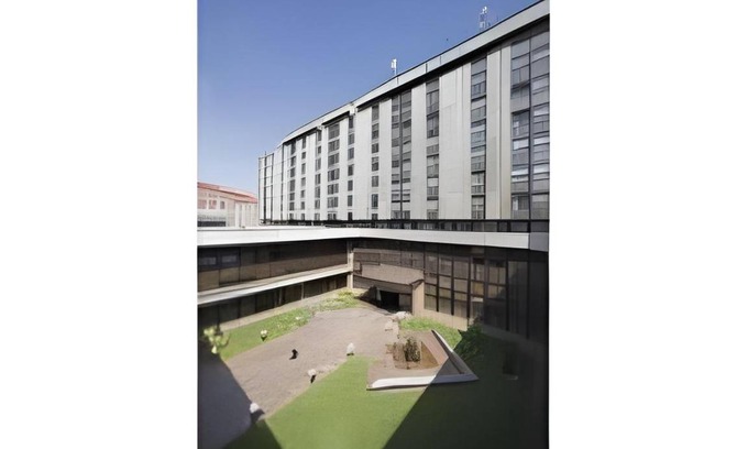 Zizkov Hotel | 38 m² Hotel ∙ 6 guests