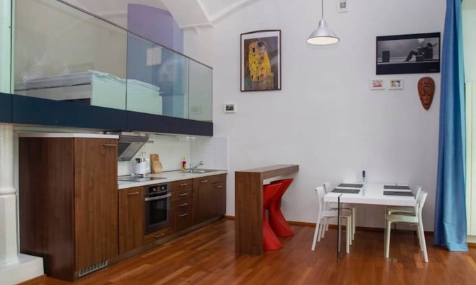 Karlin Apartment | 40 m² Apartment ∙ 2 guests