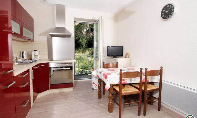 Roussas House | 40 m² Gîte ∙ 1 bedroom ∙ 2 guests