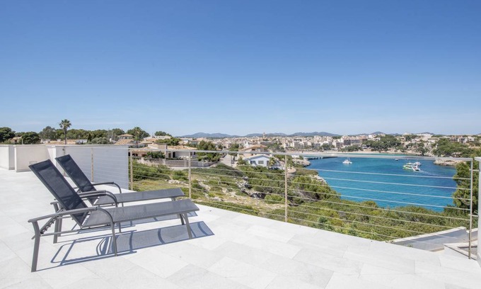 Porto Cristo Villa | 400 m² Villa ∙ 4 bedrooms ∙ 8 guests