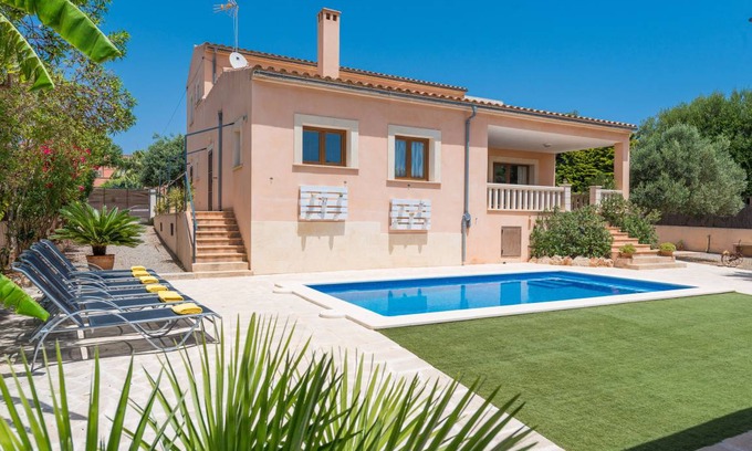 Portocolom Villa | 420 m² Villa ∙ 4 bedrooms ∙ 8 guests