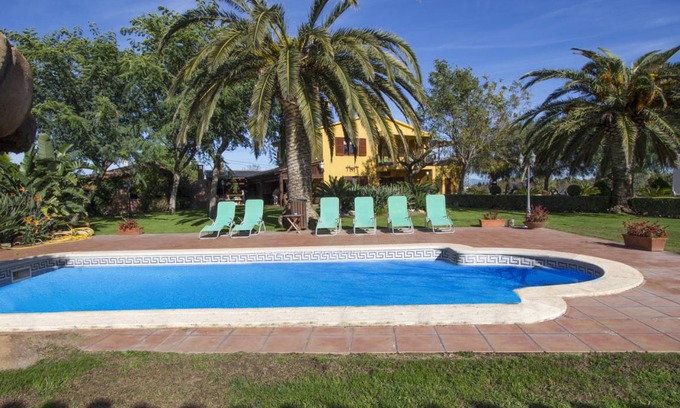 La Selva del Camp Villa | 4250 m² Villa ∙ 5 bedrooms ∙ 14 guests