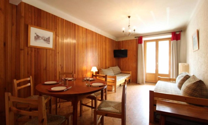 Val Cenis Apartment | 45 m² Apartment ∙ 1 bedroom ∙ 5 guests
