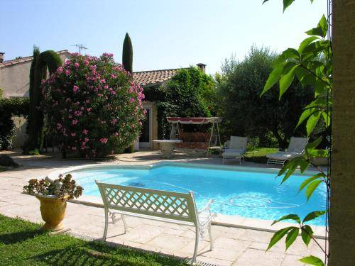 Sernhac Apartment | 45 m² Apartment ∙ 2 bedrooms ∙ 4 guests