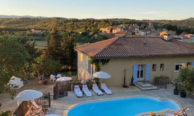 La Celle-sous-Gouzon Apartment | 47 m² Apartment ∙ 2 bedrooms ∙ 7 guests