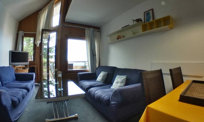 Saint-Jeoire Apartment | 50 m² Apartment ∙ 1 bedroom ∙ 6 guests