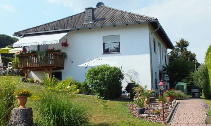 Rothhelmshausen Apartment | 55 m² Apartment ∙ 1 bedroom ∙ 2 guests