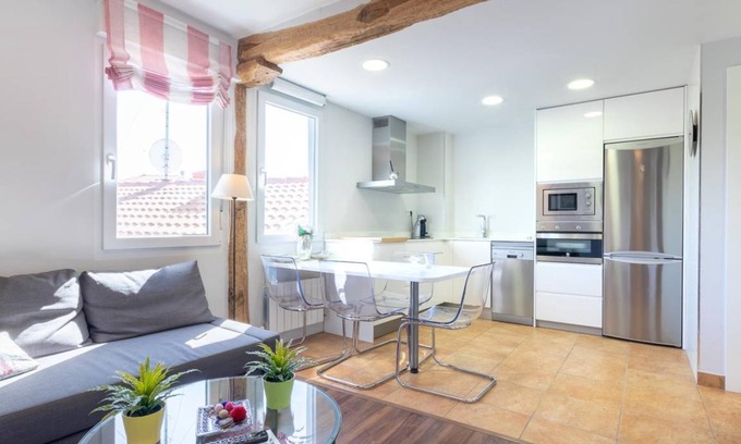 Mundaka Apartment | 55 m² Apartment ∙ 2 bedrooms ∙ 3 guests