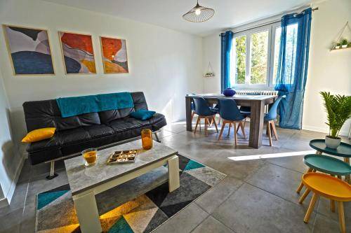 Craponne Apartment | 60 m² Apartment ∙ 2 bedrooms ∙ 5 guests